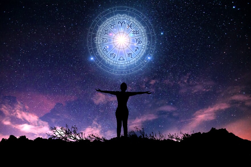 Detailed Zodiac Wheel